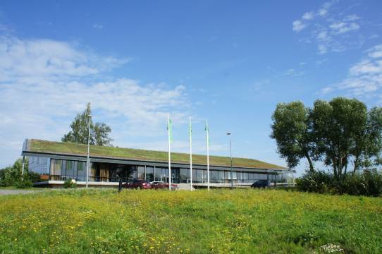 Zaliasis slenis - 自助入住酒店(Zaliasis Slenis - Self Check-in Hotel - Free Parking)