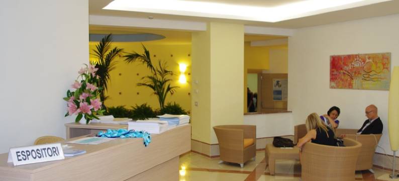 伊美罗格拉尼酒店(Hotel I Melograni)图片