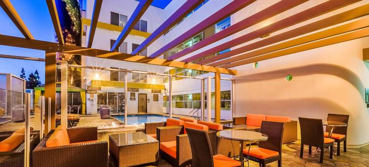 Hotel Indigo 阿纳海姆名归数码(Hotel Indigo Anaheim)图片