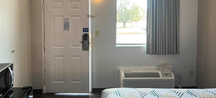 阿肯色州奥扎克 6 号汽车旅馆(Motel 6 Ozark, AR)图片