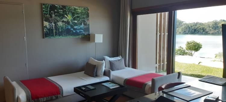 维拉港华美达度假酒店(Ramada Resort by Wyndham Port Vila)图片