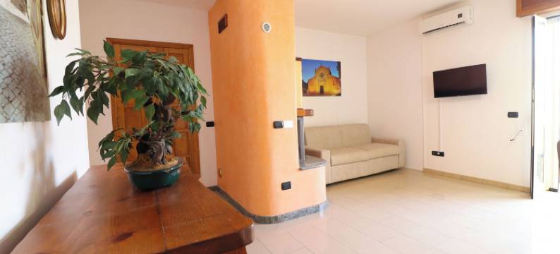 在奥特朗托海峡的Calipso的家(Calipso's Home in Otranto)图片