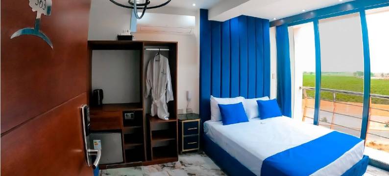 蓝三酒店钱卡伊(Blue Three)图片