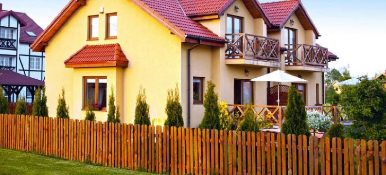 罗维的别墅，靠近波罗的海和国家公园(Half of Holiday Home, Terrace, Playground)图片