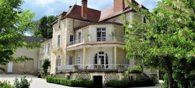 埃克斯西德伊城堡景观民宿(Vue du Château d'Excideuil)图片