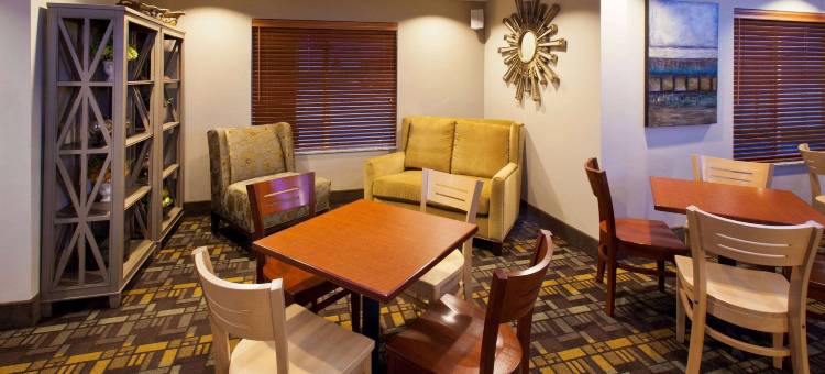 费尔菲尔德AmericInn酒店(AmericInn by Wyndham Fairfield)图片