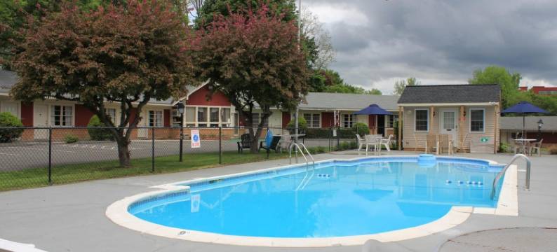 伯克希尔旅馆(Berkshire Inn)图片