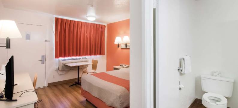 摩塞斯莱克6号汽车旅馆(Motel 6 Moses Lake, WA)图片