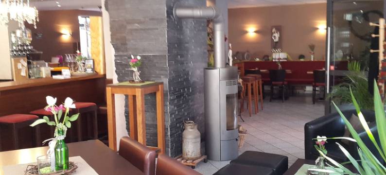 维恩凯菲科克恩兹赫公寓(Weincafé Korkenzieher)图片