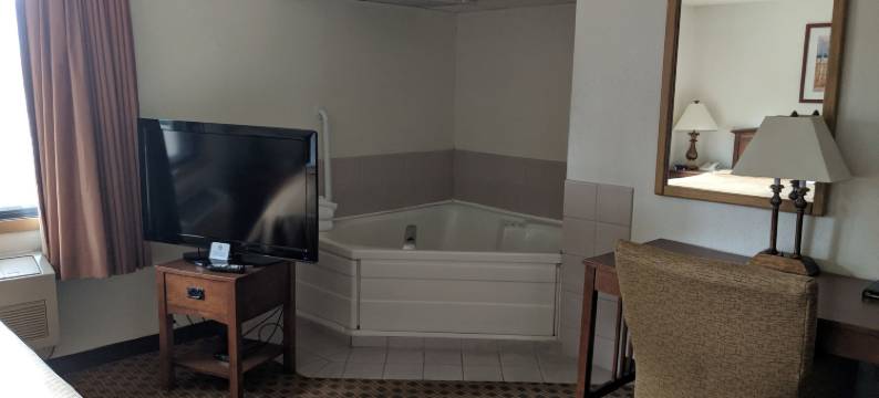 鹅卵石酒店的寄宿酒店及套房(Boarders Inn and Suites by Cobblestone Hotels - Ripon)图片