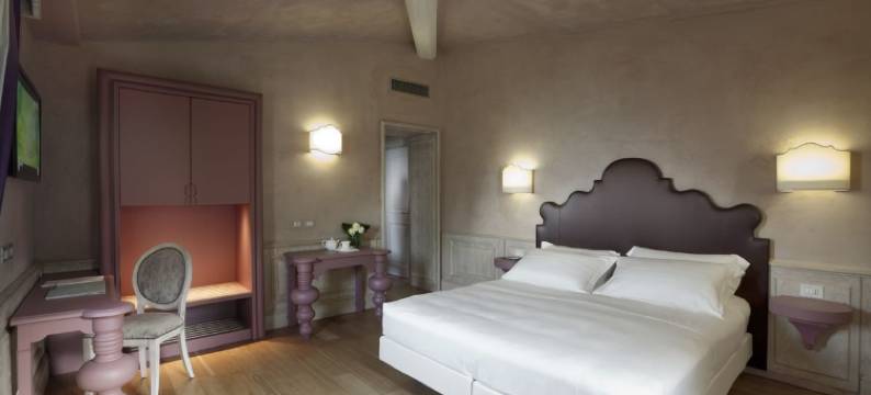 拉坦齐别墅酒店(Villa Lattanzi)图片