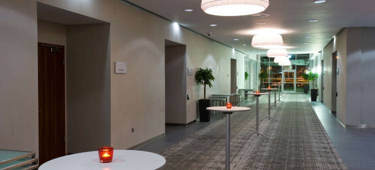 东米德兰机场丽笙酒店(Radisson Blu Hotel, East Midlands Airport)图片