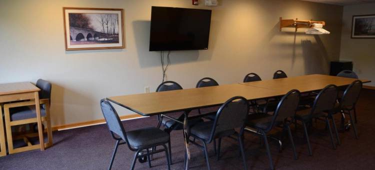 威斯康星州索普菲布丽套房酒店(FairBridge Inn & Suites)图片