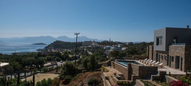 克里特岛的海滨豪华别墅，带私人泳池和桑拿(Luxurious Sea View Villa in Agios Nikolaos)图片