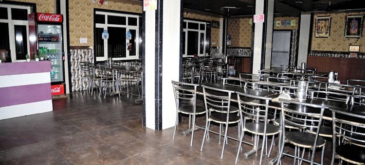 帕乔里酒店和餐厅(THE PACHOURI HOTEL & RESTAURENT)图片