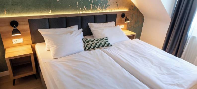 施韦青根海德堡 ACHAT 酒店(ACHAT Hotel Schwetzingen Heidelberg)图片