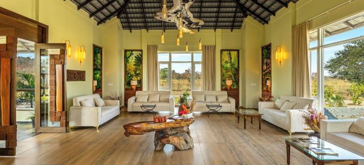 斯特林蒂佩什瓦尔(Sterling Tipeshwar)图片