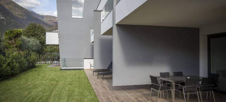 里瓦湖旅馆(Riva Lake Lodge)图片