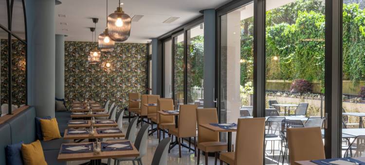 波斯顿酒店(Hotel Boston)图片