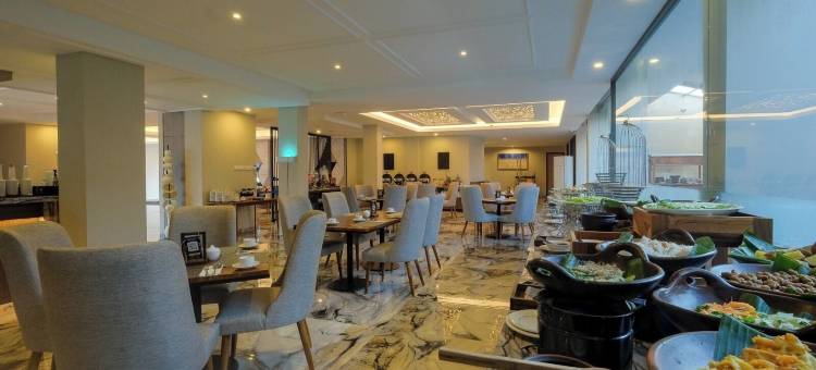 前一哥舍恩酒店沙拉蒂加(Front One Gosyen Hotel Salatiga)图片