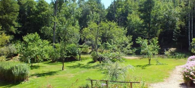 拉克艾蒙特住宿加早餐酒店(Chambres d'hôtes la Charmante)图片