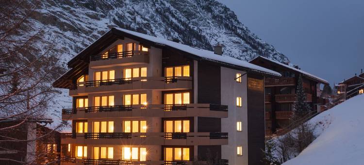 贝斯坎普酒店(BaseCamp Hotel)图片