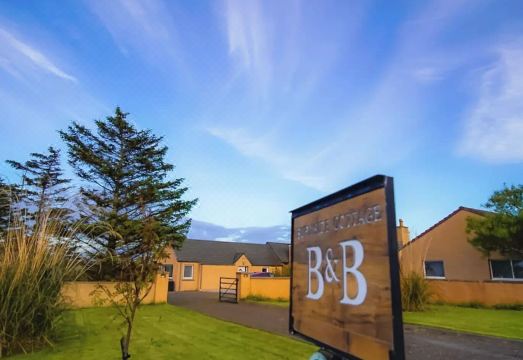 Burnside Cottage Hotel Overview