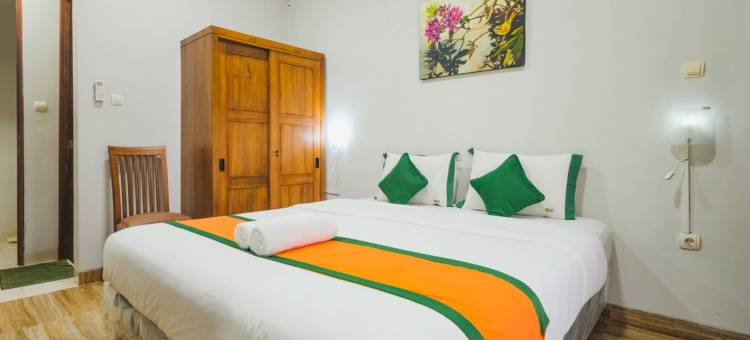 普兰巴南的Simply Homy别墅私人泳池(Villa Prambanan Jogja with Private Swimming Pool by Simply Homy)图片