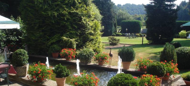 兰伯提艾菲尔酒店(Eifel Hotel Lamberty)图片