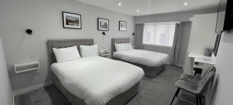 艾尔利阿姆斯酒店(Airlie Arms Hotel)图片