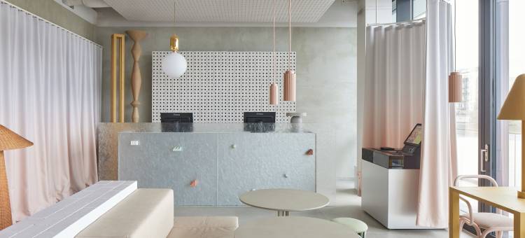 东边美术馆洛克酒店(Locke at East Side Gallery)图片