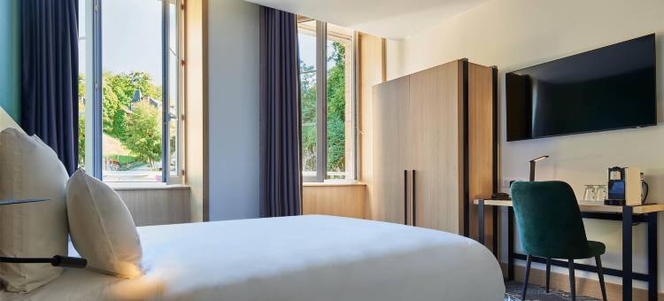 埃沃莱班原生驿站酒店(Le Grand Hotel, the Originals Relais)图片