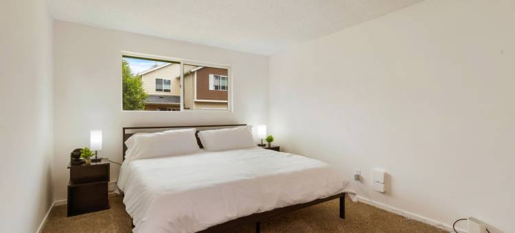明亮的两卧室林伍德度假屋(Bright 2Br Lynnwood Retreat)图片