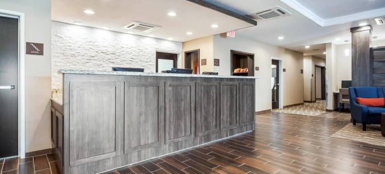 北普拉特I-80舒适套房酒店(Comfort Inn & Suites North Platte I-80)图片