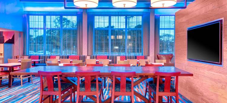 Fairfield Inn & Suites Cape Cod Hyannis图片