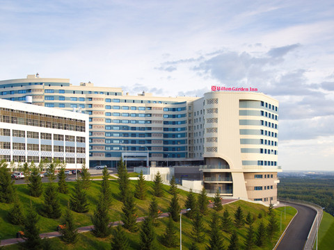 乌法河畔希尔顿花园酒店