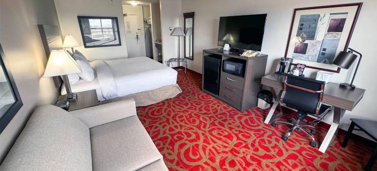 舍伍德帕克华美达酒店(Ramada by Wyndham Sherwood Park)图片