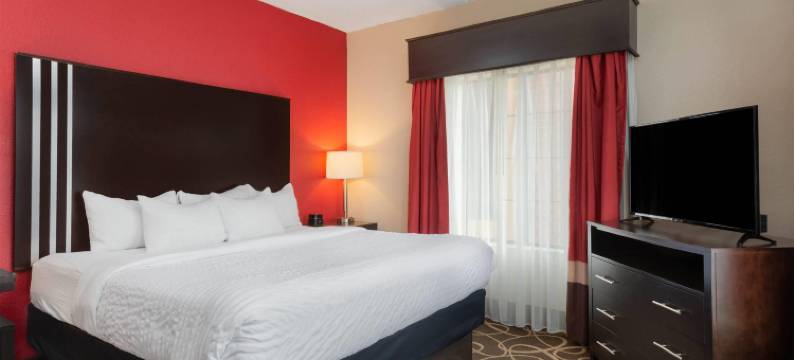 夏莫维尔拉昆塔温德姆套房酒店/ 新河峡谷国家公园(La Quinta Inn & Suites Summersville/New River National Park)图片