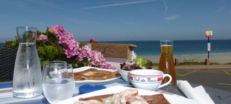 Windmill Stay near Goelo Coast Beaches图片