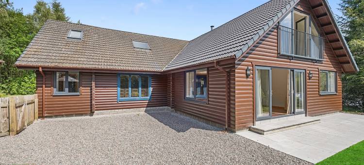 Cabin in Scotland with Stunning Mountain Views图片