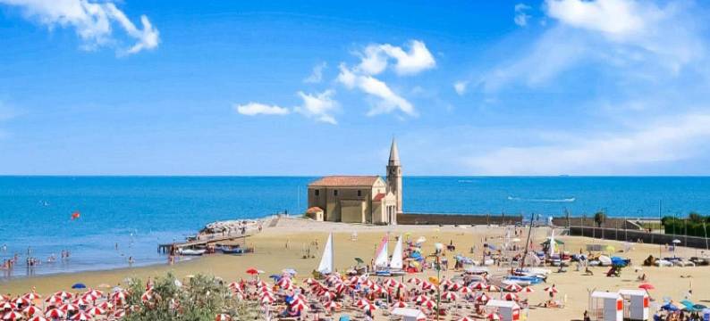 Apartment near Venice with Sandy Beaches图片