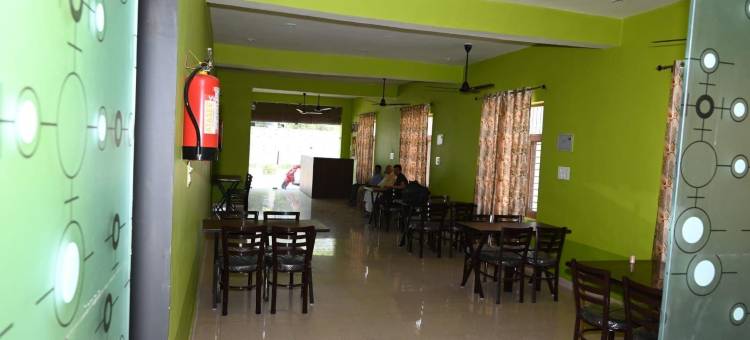 Hotel O the Glide Inn Hotel & Restaurant图片