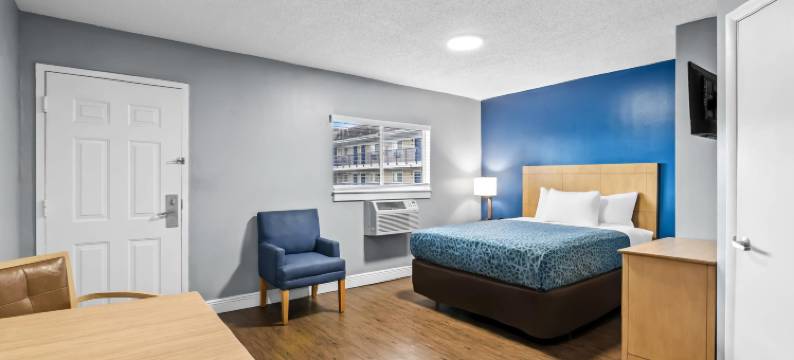 斯图尔特郊区开放式客房 - 近联邦公路 1 号(Suburban Studios Stuart Near Federal Hwy 1)图片