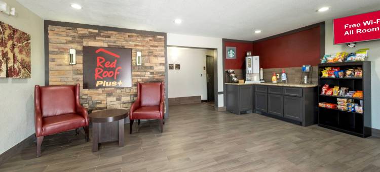 亨茨维尔红屋顶PLUS+酒店(Red Roof Plus+ Huntsville)图片