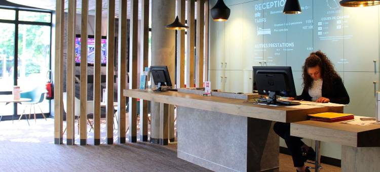 宜必思里尔中心大广场酒店(2015 年 3 月开业)(Ibis Lille Centre Grand Palais)图片