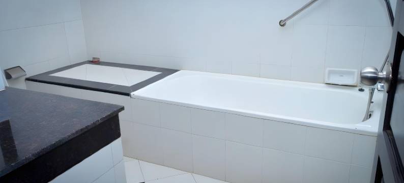 乌尼海滩酒店(Uni Beach Hotel)图片