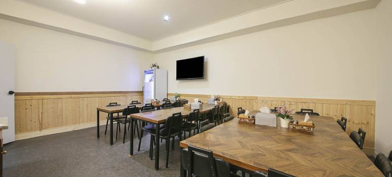 哈斐尔酒店(Highfere Hotel)图片