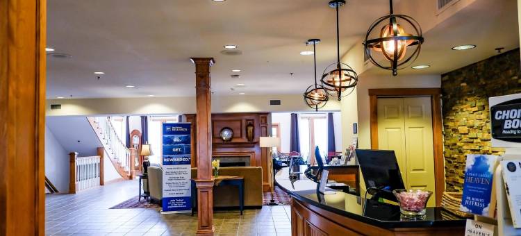 荷兰屋贝斯特韦斯特优质套房酒店(Best Western Plus Dutch Haus Inn and Suites)图片