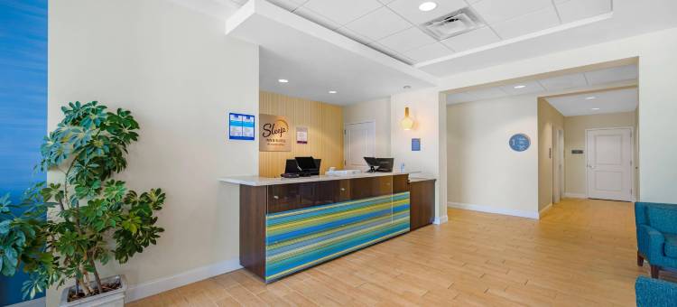 北阿尔图纳的舒眠套房酒店(Sleep Inn & Suites Altoona North)图片