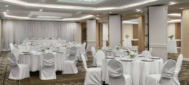 奥克维尔布朗特假日酒店及套房(Holiday Inn & Suites OAKVILLE @ BRONTE by IHG)图片
